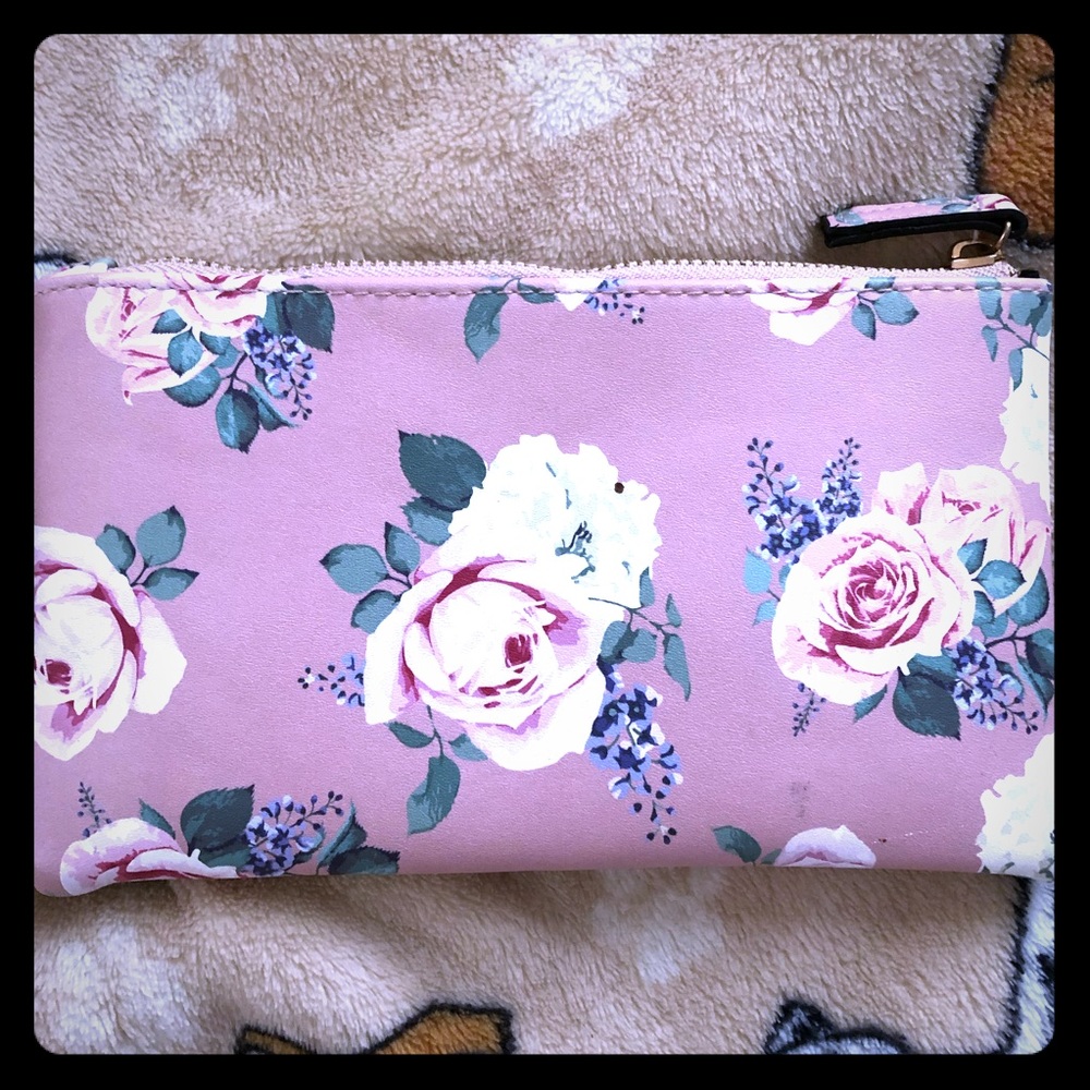 Medium size make up bag